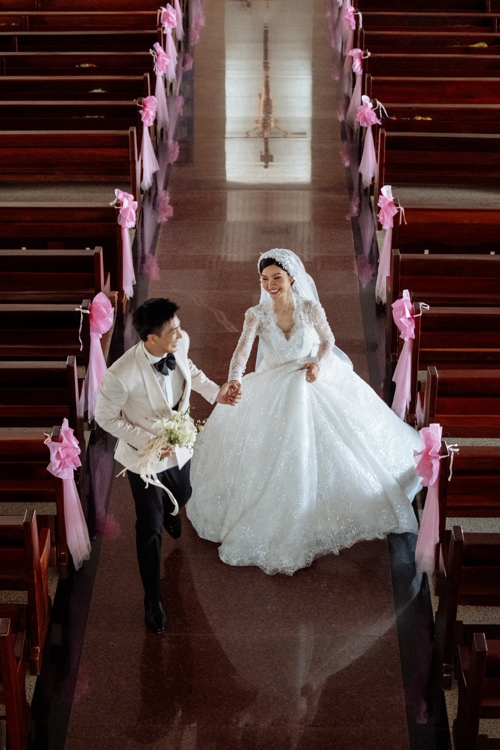 Mỹ nhân Việt yêu bạn trai mắc ung thư, làm lễ cưới sau 5 năm bên nhau - 2 Mỹ nhân Việt yêu bạn trai mắc ung thư, làm lễ cưới sau 5 năm bên nhau - 2