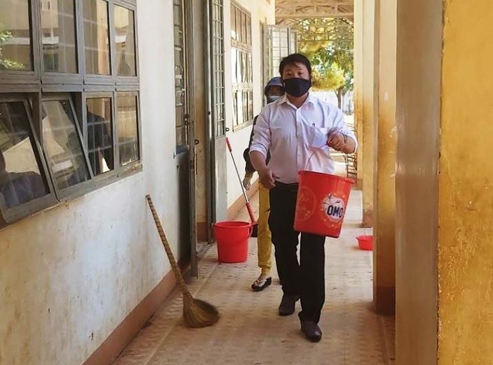 Cô giáo viết tâm thư chia sẻ đến học sinh trong mùa dịch Covid-19 - 2 Cô giáo viết tâm thư chia sẻ đến học sinh trong mùa dịch Covid-19 - 2