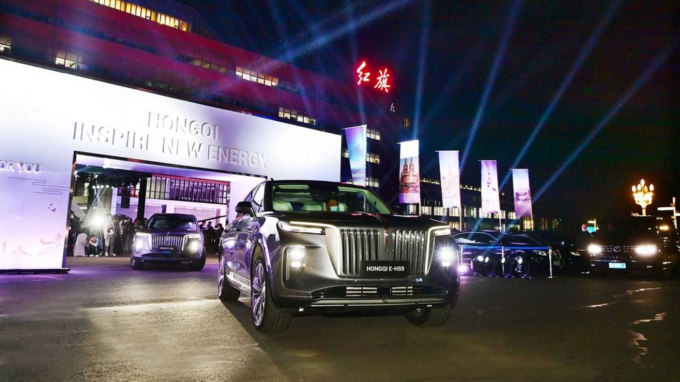 Rolls-Royce Trung Quốc bắt đầu chinh phục thị trường xe điện châu Âu - 15 Rolls-Royce Trung Quốc bắt đầu chinh phục thị trường xe điện châu Âu - 15