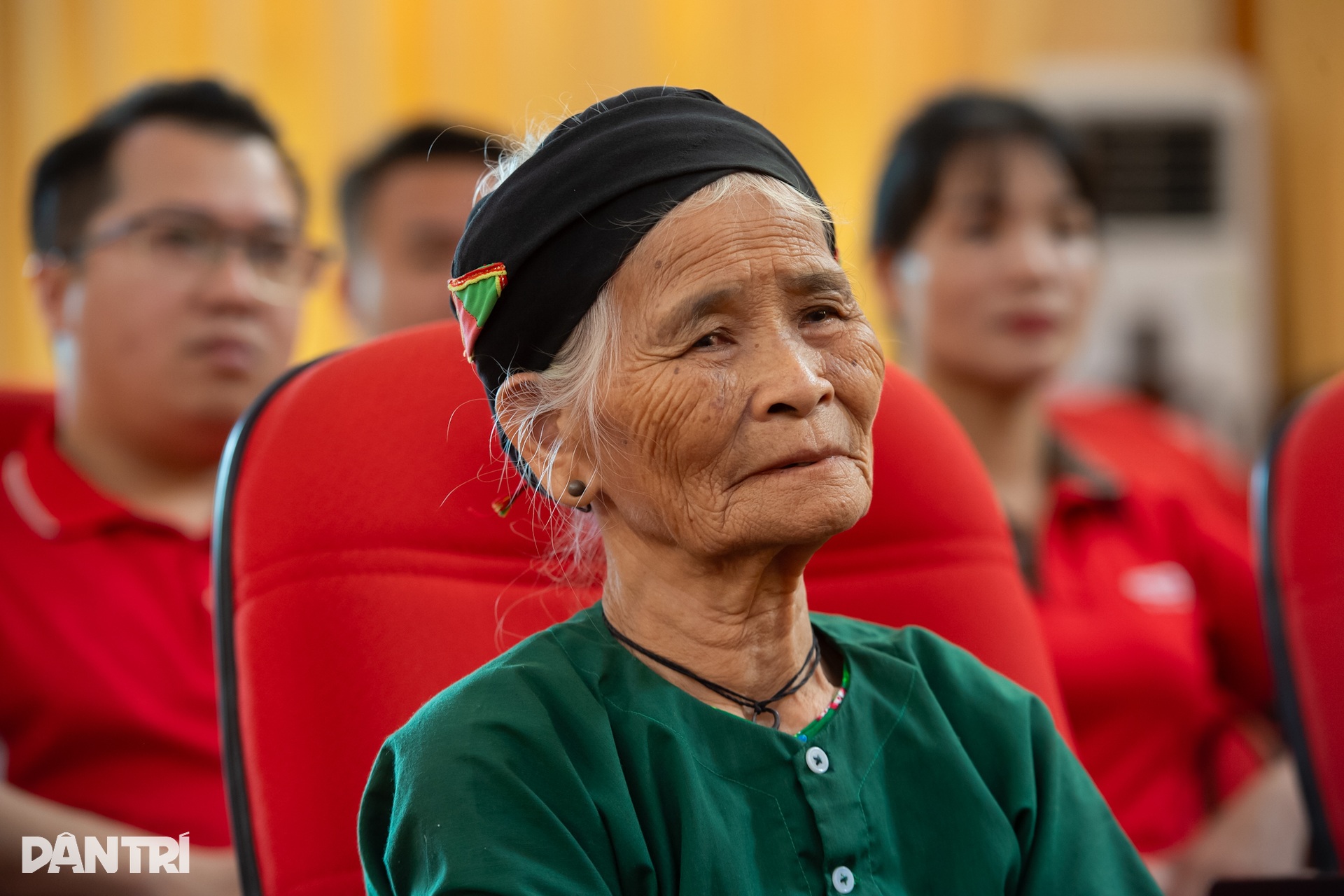 Không thể yên tâm khi người dân chưa có nơi ở, chưa có nhà để sống - 10 Không thể yên tâm khi người dân chưa có nơi ở, chưa có nhà để sống - 10
