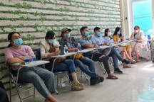 Đòi học phí từ trung tâm Anh ngữ: Đến tận nhà giám đốc, không ăn thua!