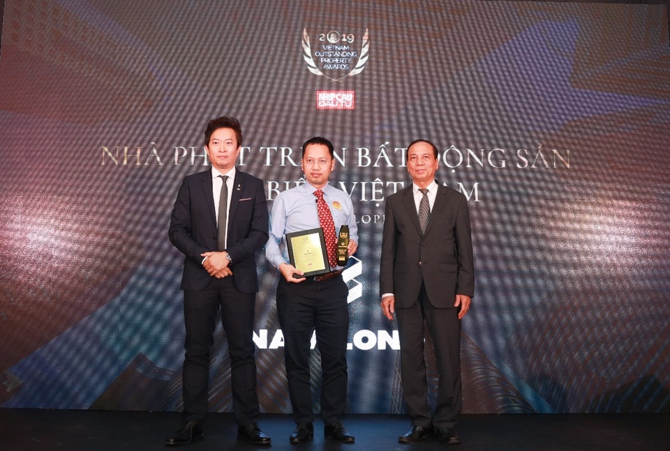 Nam Long lập cú đúp đầu năm 2020 - 2 Nam Long lập cú đúp đầu năm 2020 - 2