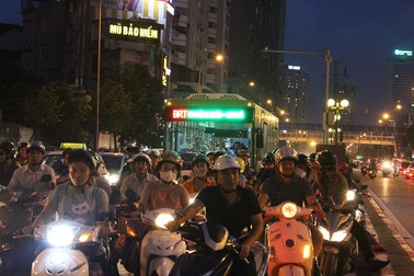 Buýt nhanh thành... buýt chậm!