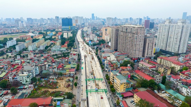 Đại công trường trên cao 9.400 tỷ xuyên đường cong mềm mại ở Hà Nội - 9