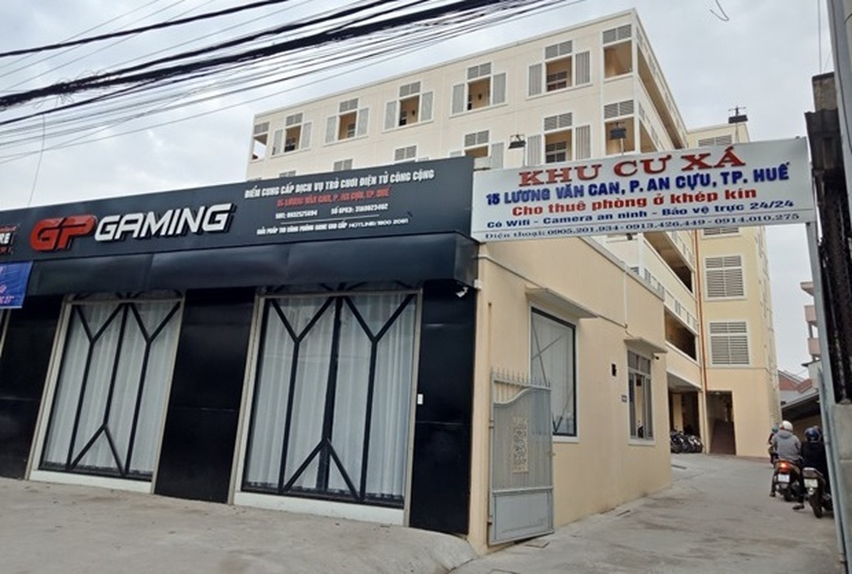 Nam sinh viên tử vong trong cư xá - 1 Nam sinh viên tử vong trong cư xá - 1