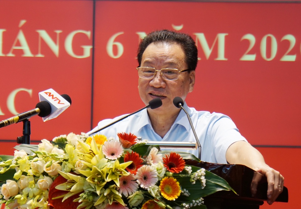 Không thể có Đảng mạnh mà Nhà nước yếu - 2 Không thể có Đảng mạnh mà Nhà nước yếu - 2