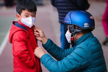 Phụ huynh cần làm gì trong những ngày học sinh nghỉ học tránh dịch