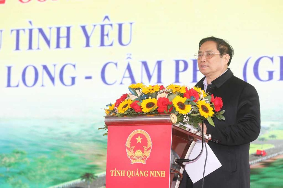Thủ tướng cắt băng khánh thành hai công trình trọng điểm tại Quảng Ninh - 4 Thủ tướng cắt băng khánh thành hai công trình trọng điểm tại Quảng Ninh - 4