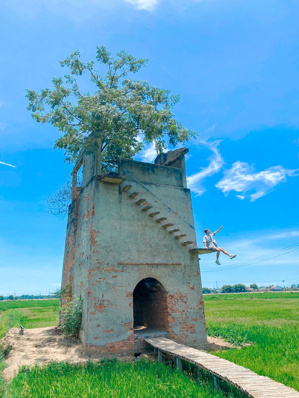 Giới trẻ đổi gió tìm về lò gạch cũ đẹp như tranh vẽ gần Hội An - 15 Giới trẻ đổi gió tìm về lò gạch cũ đẹp như tranh vẽ gần Hội An - 15