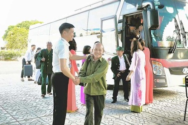 Những người làm công tác người có công tận tụy