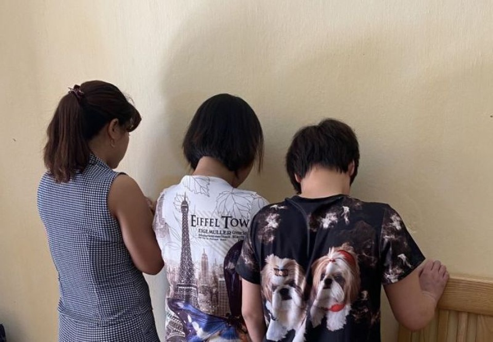 Chủ nhà nghỉ điều hành động mại dâm - 1 Chủ nhà nghỉ điều hành động mại dâm - 1