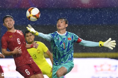 Đội tuyển Việt Nam của HLV Troussier sẽ cải thiện nhược điểm của lứa U22?