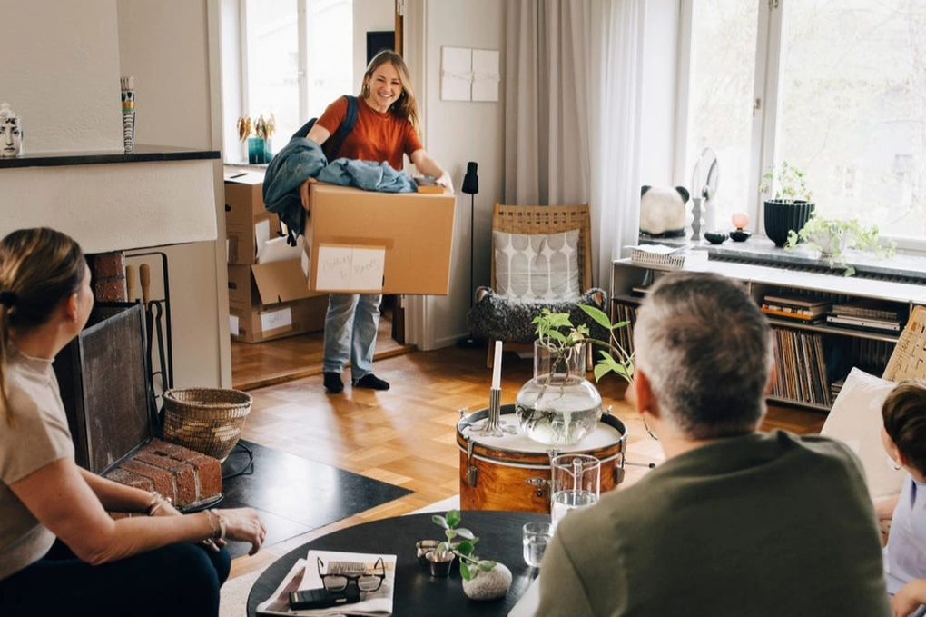 Điều gì khiến Gen Z Mỹ từ bỏ việc ra ở riêng? - 1 Điều gì khiến Gen Z Mỹ từ bỏ việc ra ở riêng? - 1