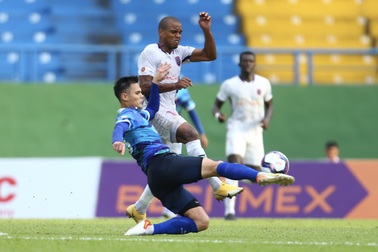 Hồ Tấn Tài ghi bàn, CLB Bình Định đánh bại B.Bình Dương