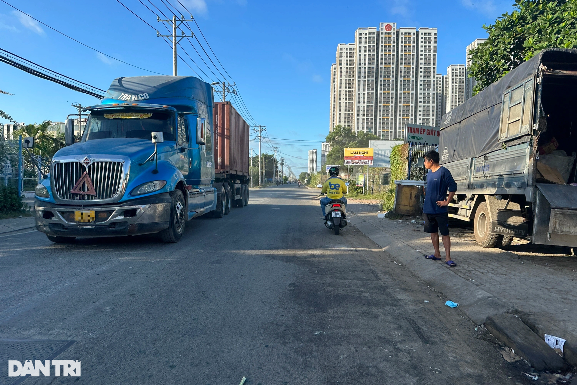 Con đường ven sông Sài Gòn dài khoảng 3km la liệt dự án tỷ USD - 9 Con đường ven sông Sài Gòn dài khoảng 3km la liệt dự án tỷ USD - 9