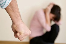 Tranh cãi "đàn ông để vợ khổ, có nhục?"