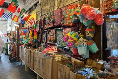 Giữa lòng Qatar, thổn thức không khí… chợ Đồng Xuân