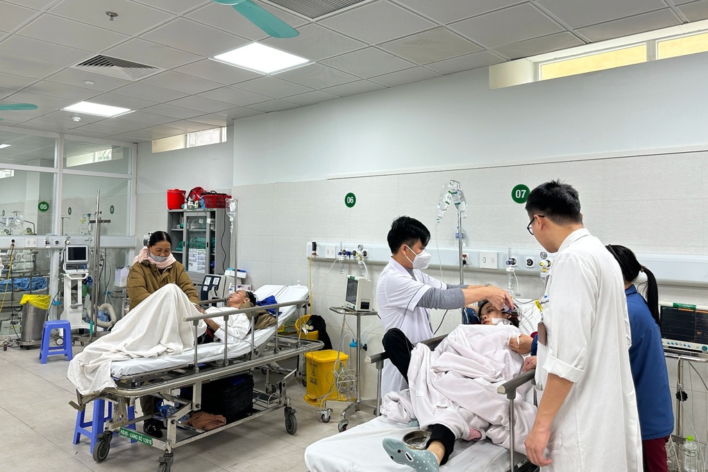 Thiếu vật tư, hóa chất: BV Việt Đức hạn chế mổ phiên, ưu tiên cấp cứu - 1 Thiếu vật tư, hóa chất: BV Việt Đức hạn chế mổ phiên, ưu tiên cấp cứu - 1