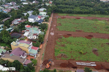 Hàng chục hộ dân lo lắng quy hoạch đường "chạy" vào nhà