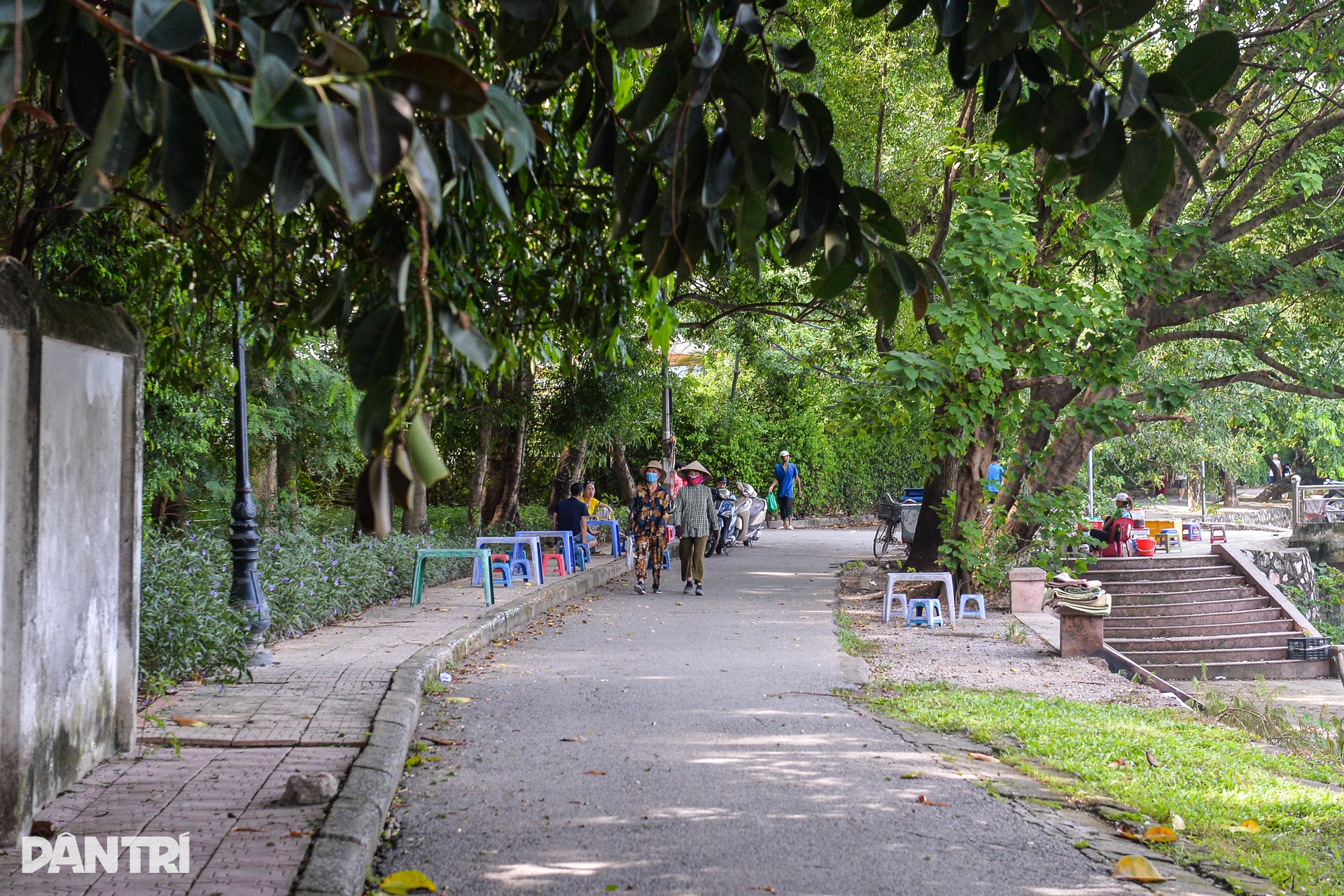 Hiện trạng Công viên Tuổi trẻ sau hơn 3 tháng tháo dỡ công trình vi phạm - 10 Hiện trạng Công viên Tuổi trẻ sau hơn 3 tháng tháo dỡ công trình vi phạm - 10