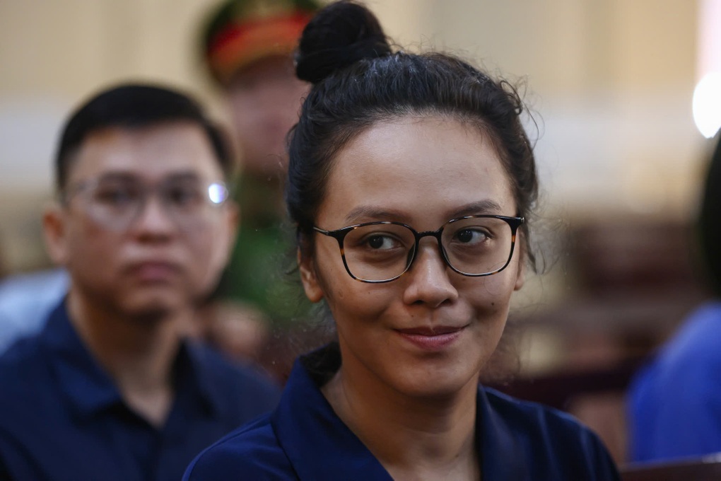 Bà Trương Mỹ Lan lĩnh án chung thân - 4 Bà Trương Mỹ Lan lĩnh án chung thân - 4