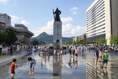 Du lịch Hàn Quốc vào cuối năm vào mua hoa anh đào – Đi để chiêm nghiệm và sống chậm