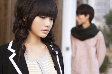 Cách xử trí khi học cùng lớp với… người yêu cũ 