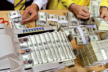 Thế giới đã rơi vào bẫy đồng USD?