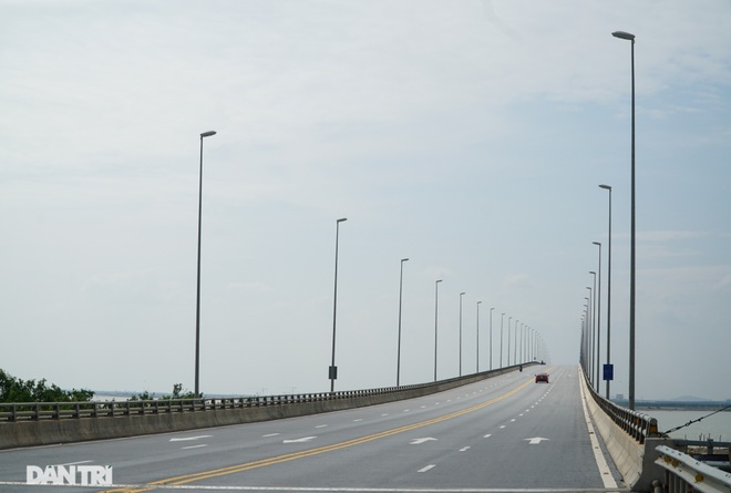 Những cây cầu đẹp, mang dấu ấn của thành phố cảng Hải Phòng - 9 Những cây cầu đẹp, mang dấu ấn của thành phố cảng Hải Phòng - 9