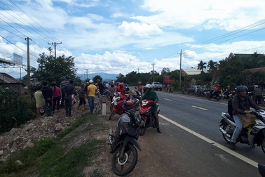 Đi hái mít, một người phụ nữ rơi xuống giếng tử vong