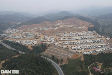 Vẫn còn hàng nghìn xe container ùn ứ ở các cửa khẩu Lạng Sơn