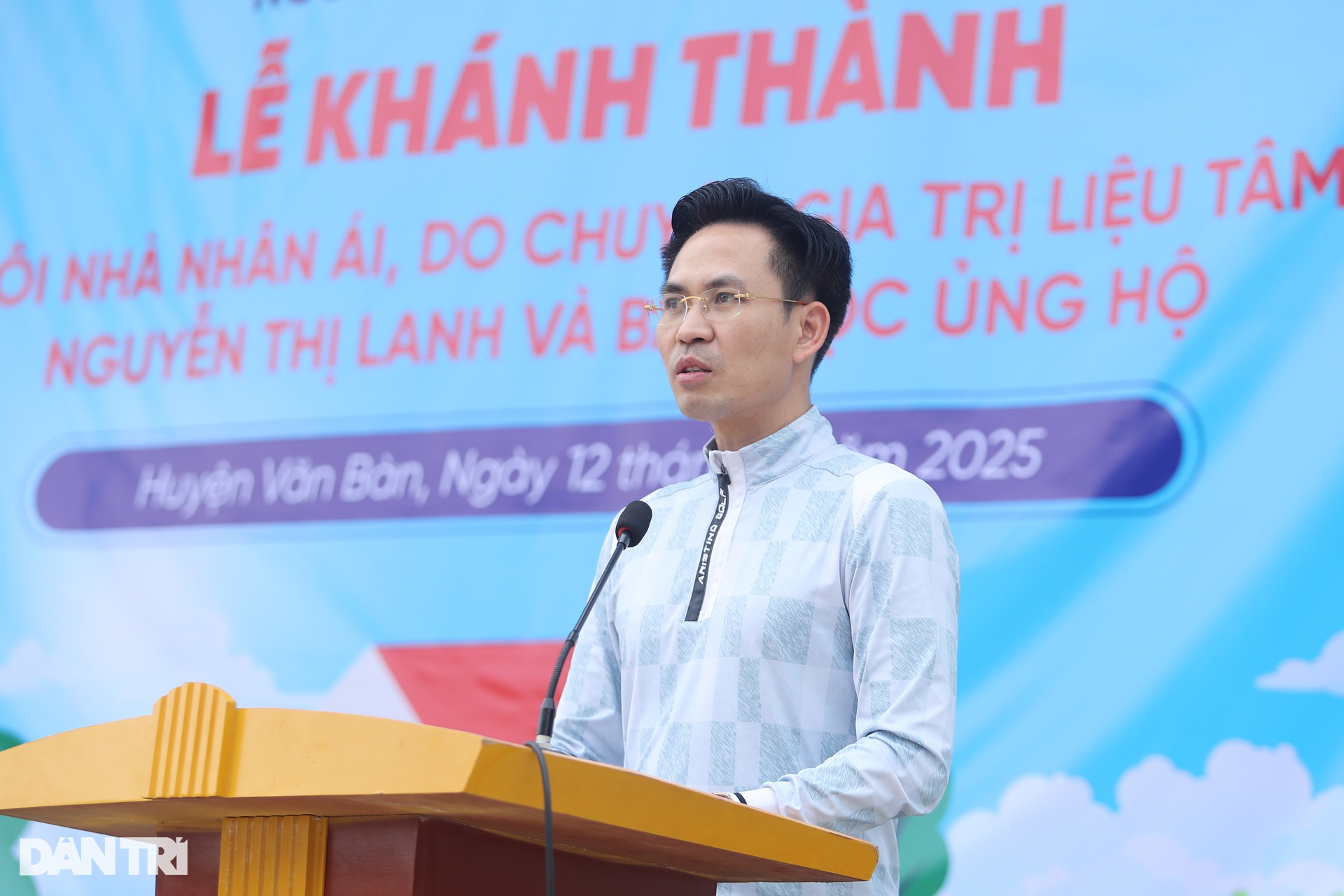 Báo Dân trí khánh thành 7 nhà Nhân ái tại tỉnh Lào Cai - 7 Báo Dân trí khánh thành 7 nhà Nhân ái tại tỉnh Lào Cai - 7