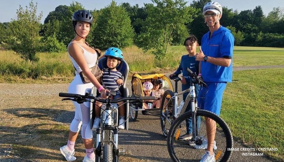 Bạn gái tình tứ ôm Cristiano Ronaldo trong phòng gym - 8 Bạn gái tình tứ ôm Cristiano Ronaldo trong phòng gym - 8