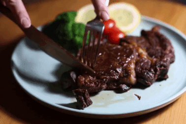 Con dao bằng gỗ nhưng sắc bén gấp 3 lần dao thường, vì sao lại thế?