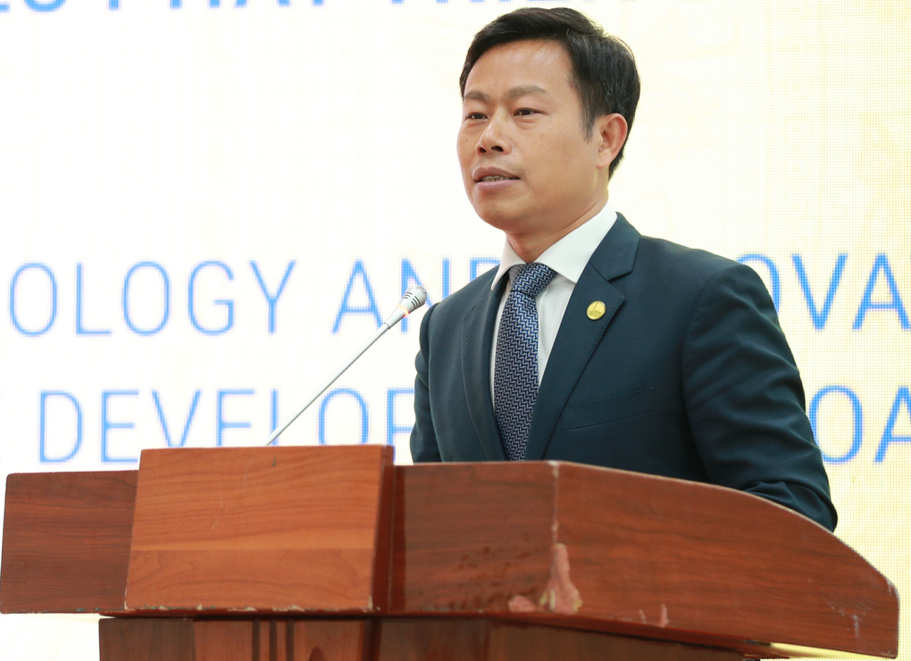 Chủ nhiệm Ủy ban KHCN: Thu hút đầu tư để phát triển đại học thông minh - 2 Chủ nhiệm Ủy ban KHCN: Thu hút đầu tư để phát triển đại học thông minh - 2