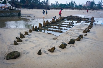 Đà Nẵng nhận chỉ đạo lập dự án khai quật tàu gỗ cổ ở biển Hội An