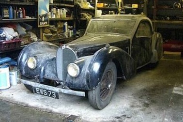 4,4 triệu USD cho chiếc Bugatti cổ bị bỏ quên  