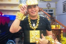 Phúc XO - "người đeo nhiều vàng nhất Việt Nam" chuẩn bị hầu tòa