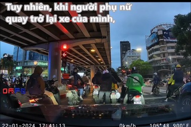 Clip "khoảnh khắc ấm lòng giữa ngày đông Hà Nội lạnh giá" gây sốt dân mạng