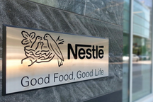 Ông trùm đồ uống Nestlé đi bán pizza, liệu có thành công?