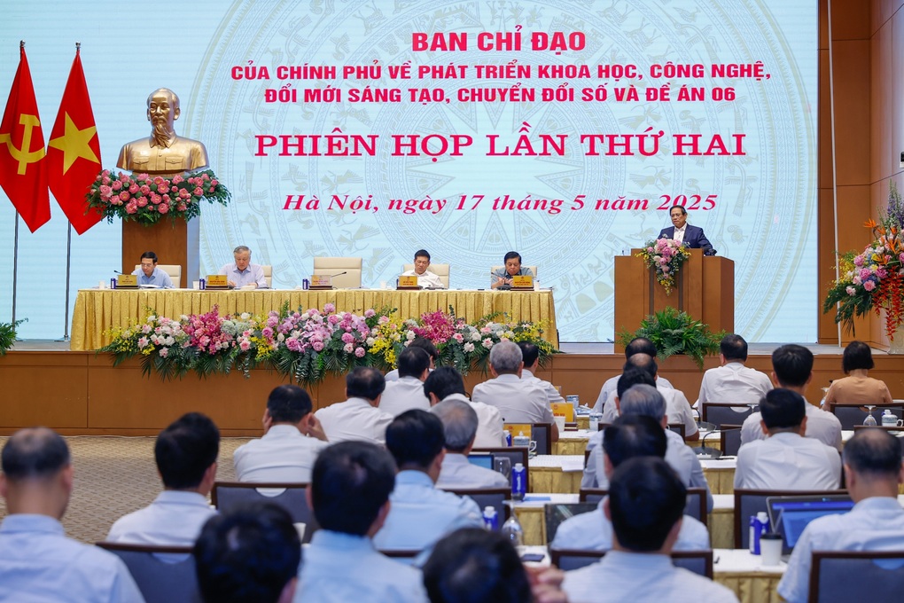 Tổng rà soát tài khoản ngân hàng, sim điện thoại để ngăn lừa đảo trực tuyến - 2 Tổng rà soát tài khoản ngân hàng, sim điện thoại để ngăn lừa đảo trực tuyến - 2
