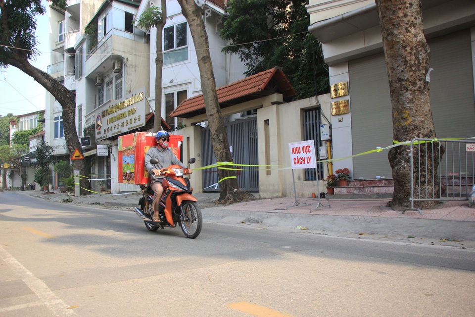 Hà Nội: Khu vực cách ly nhà bệnh nhân 21 nhiễm nCoV - 7 Hà Nội: Khu vực cách ly nhà bệnh nhân 21 nhiễm nCoV - 7
