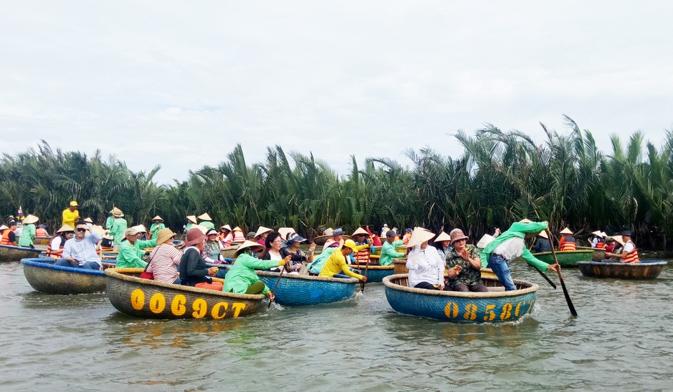 Khoảng 50% lao động ngành du lịch Quảng Nam có việc làm trở lại - 2 Khoảng 50% lao động ngành du lịch Quảng Nam có việc làm trở lại - 2
