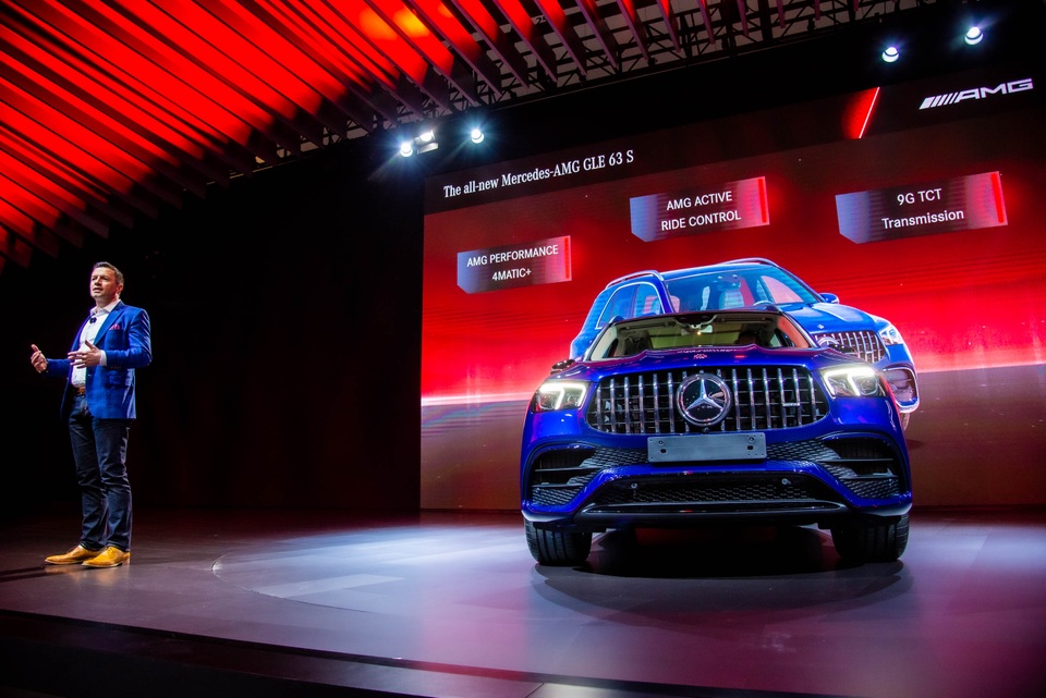 Mercedes-AMG GLE 63 và 63S nghênh chiến BMW X5 M - 2 Mercedes-AMG GLE 63 và 63S nghênh chiến BMW X5 M - 2