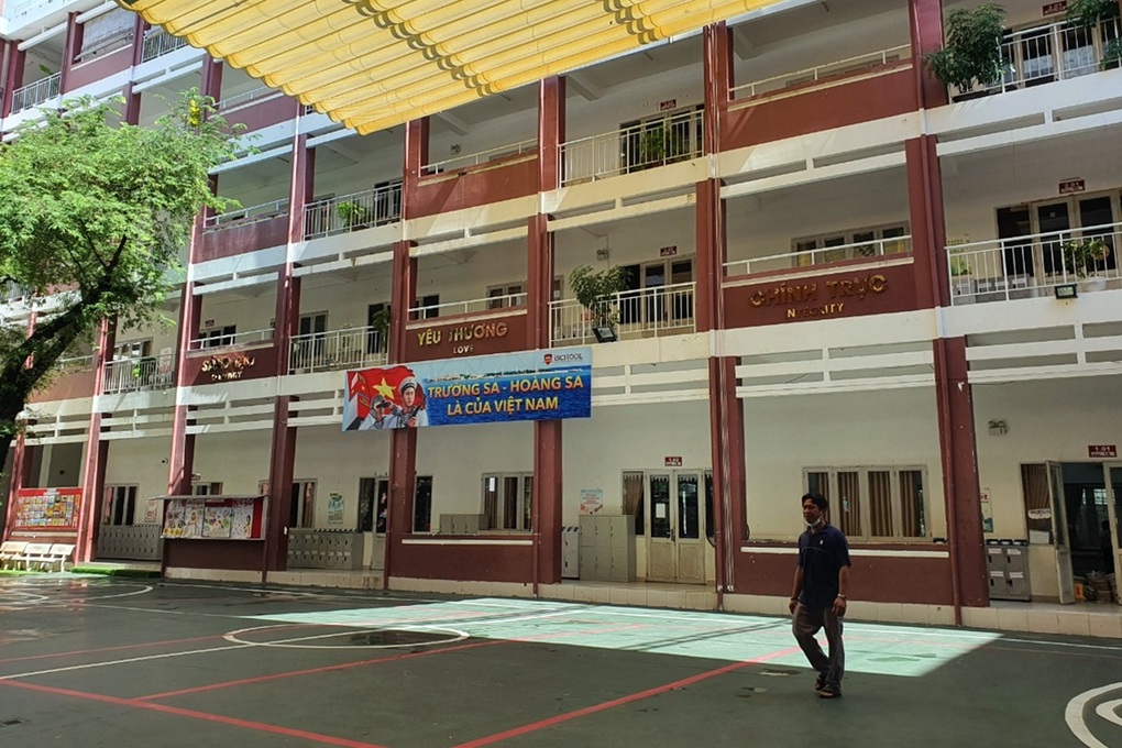 Vụ hơn 600 học sinh ngộ độc: Nhà trường xin ý kiến về việc đi học lại - 2 Vụ hơn 600 học sinh ngộ độc: Nhà trường xin ý kiến về việc đi học lại - 2