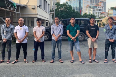 Bắt nhóm đối tượng dàn cảnh va chạm giao thông, cướp 35 tỷ đồng