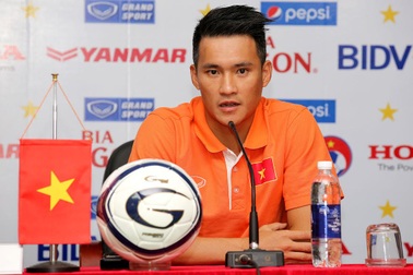 Công Vinh: “Đội tuyển Việt Nam chỉ có lợi thế sân nhà và thời tiết”