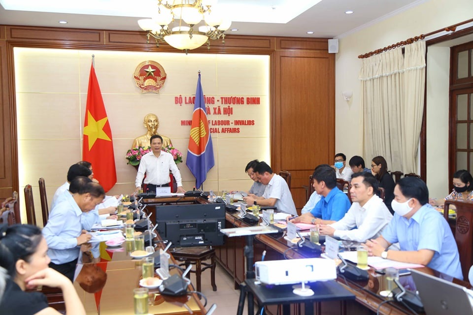 Lương tối thiểu 2021: Đại diện VCCI nói về việc 9/13 thành viên đồng thuận - 1 Lương tối thiểu 2021: Đại diện VCCI nói về việc 9/13 thành viên đồng thuận - 1