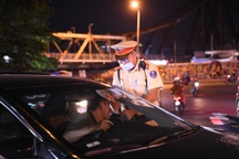 Phát hiện 232 tài xế "ma men" là cán bộ công chức, nhà báo