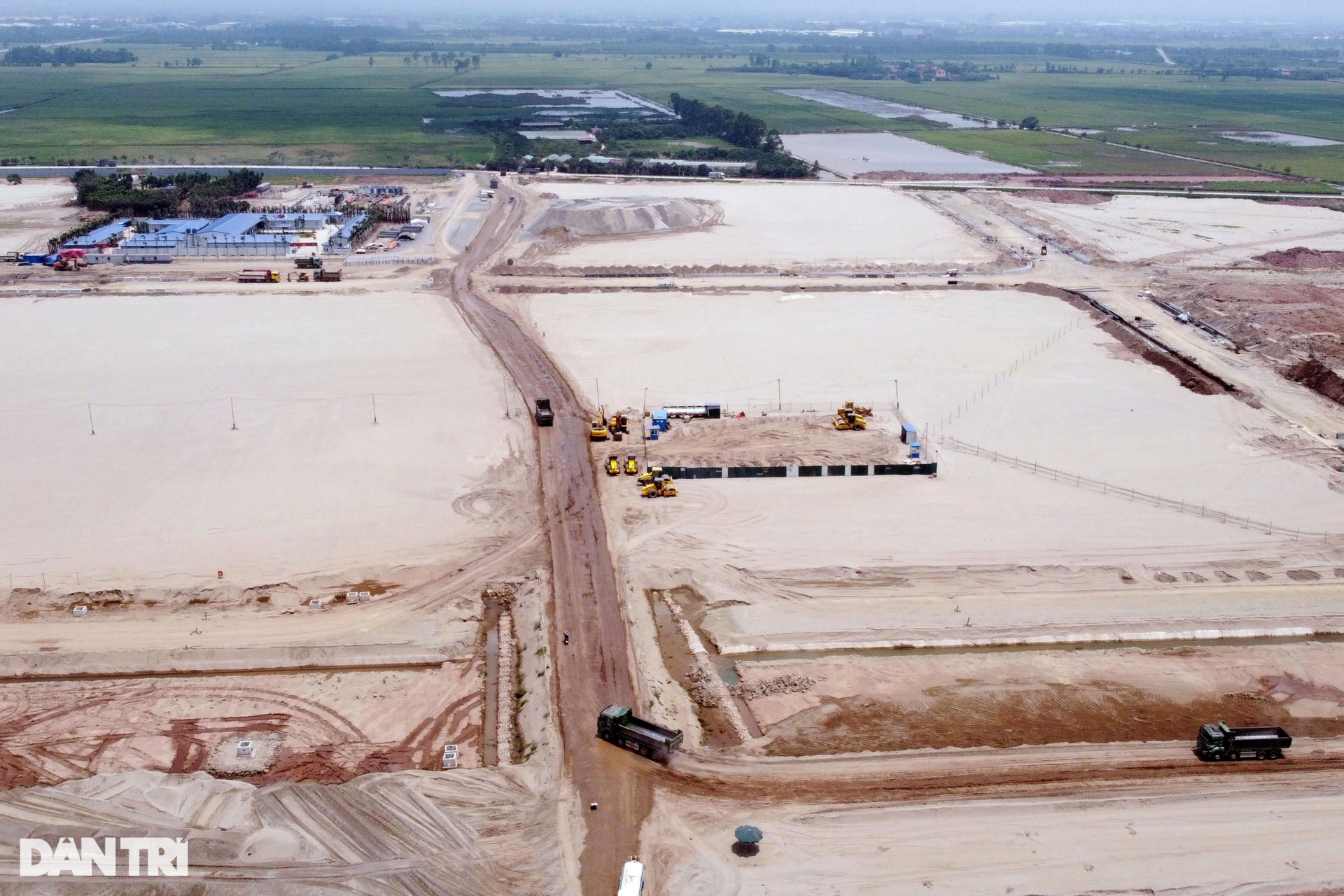Loạt khu công nghiệp khởi công trên đường nối 2 cao tốc qua Hưng Yên - 6 Loạt khu công nghiệp khởi công trên đường nối 2 cao tốc qua Hưng Yên - 6